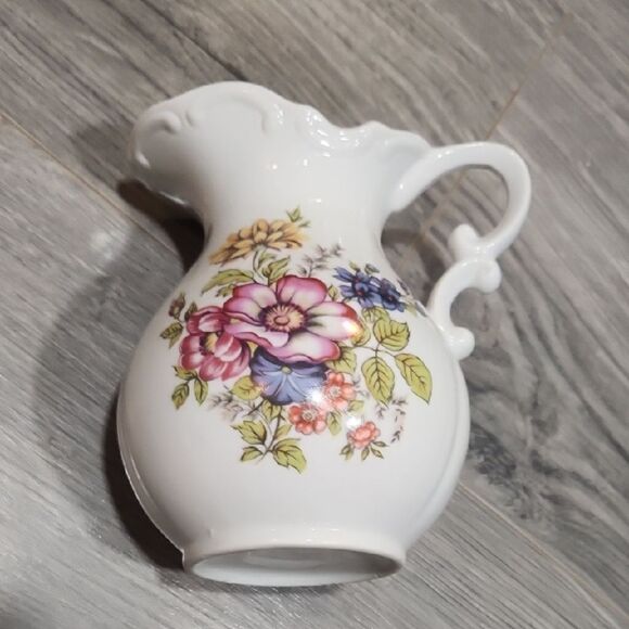 Vintage Andrea By Sadek Small Porcelin Floral Rose Pitcher - Picture 1 of 6